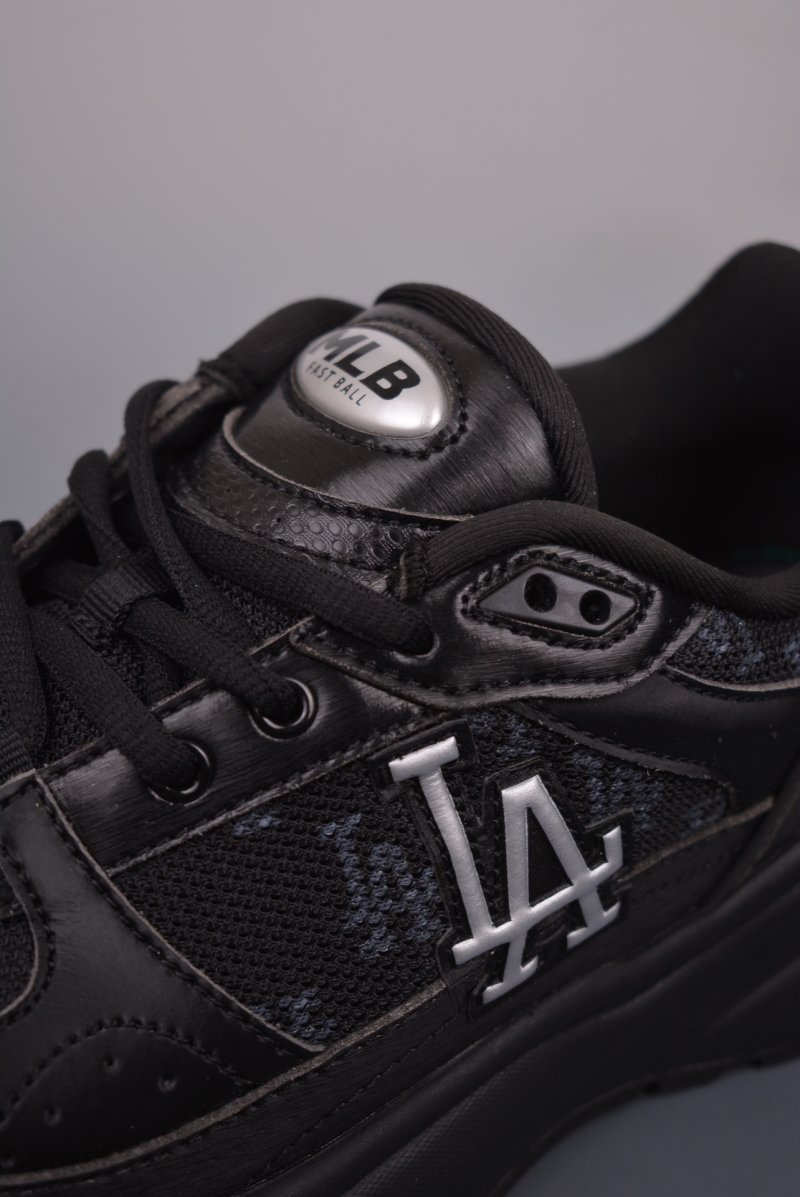 MLB Chunky Runner Denim Monogram view