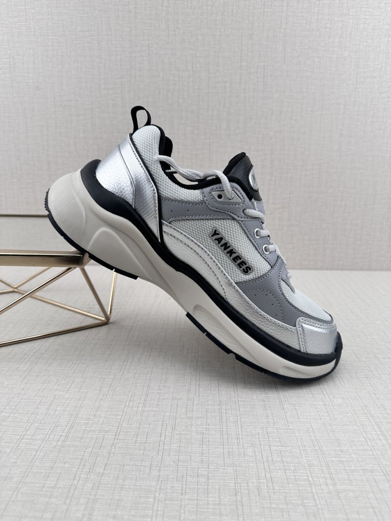 MLB Chunky Runner Fastball 'Black / Grey' view