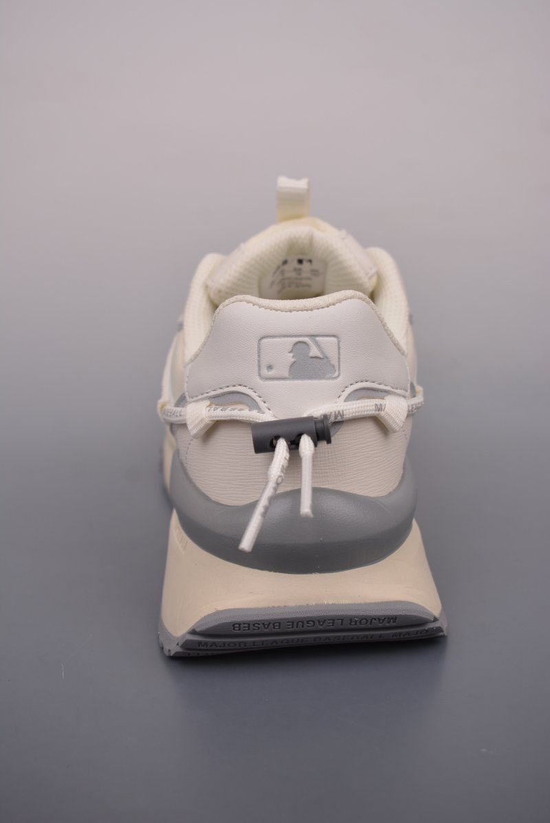 MLB Chunky Runner Lace view
