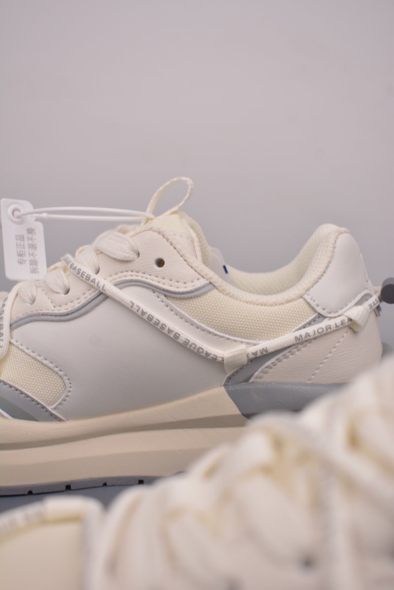 MLB Chunky Runner Lace view