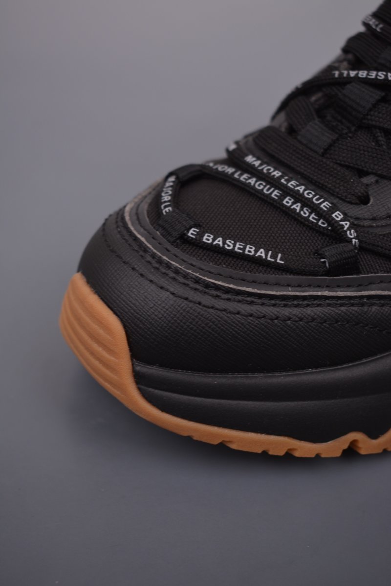 MLB Chunky Runner Lace view