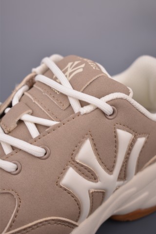 MLB Chunky Vintage Window view 7
