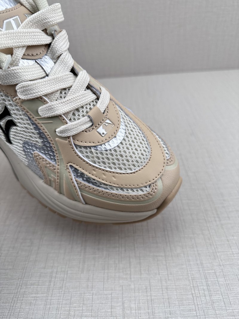 MLB Curve Runner 'White / Yellow' view
