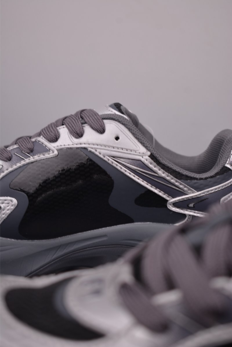 MLB Curve Runner Enamel view