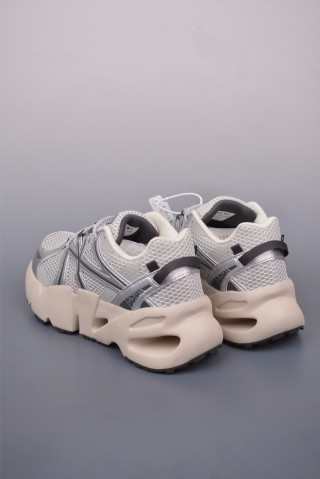 MLB Dome Runner view 2