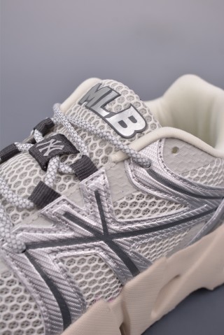 MLB Dome Runner view 7