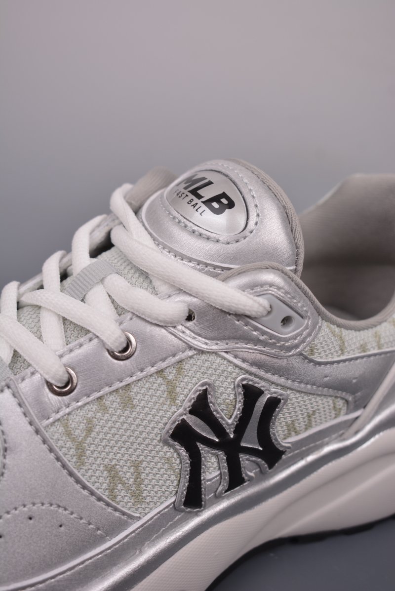 MLB Fast Ball Classic Monogram 24SS 'Red' view