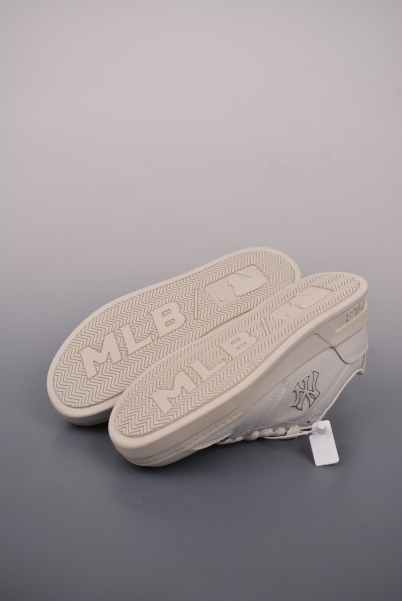 MLB Hofer V2 'Red' view