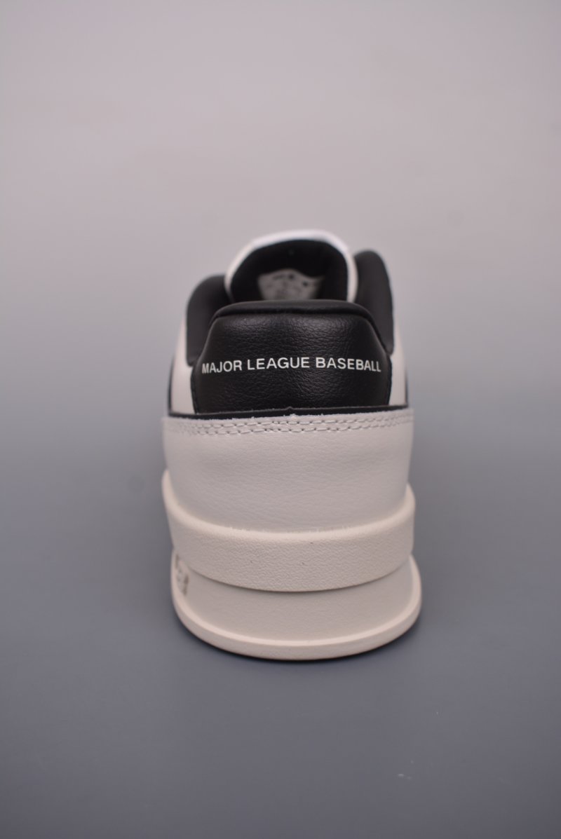 MLB Hofer Yankees 'Red' view