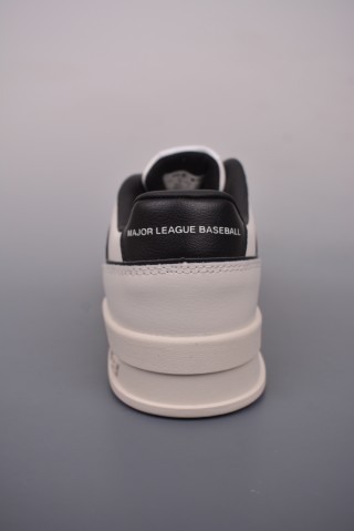 MLB Hofer Yankees 'Red' view 4