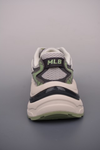 MLB New York Yankees Curve Runner view 22