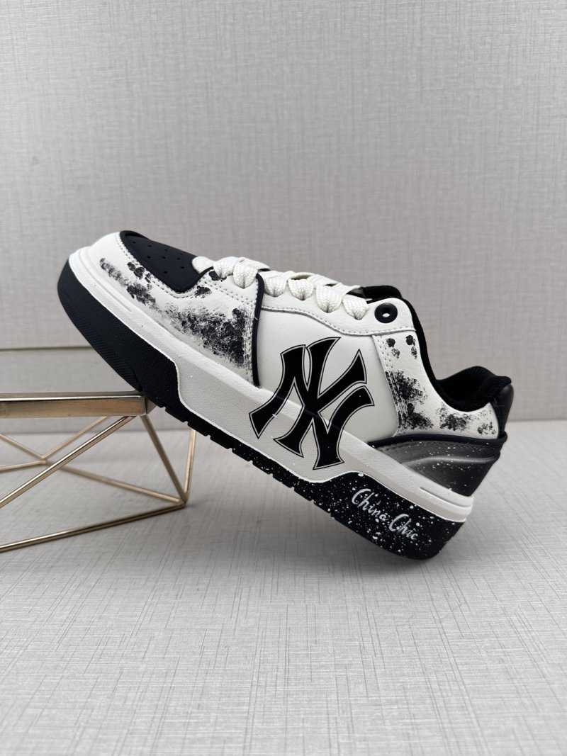 MLB NY 2011 'Red'