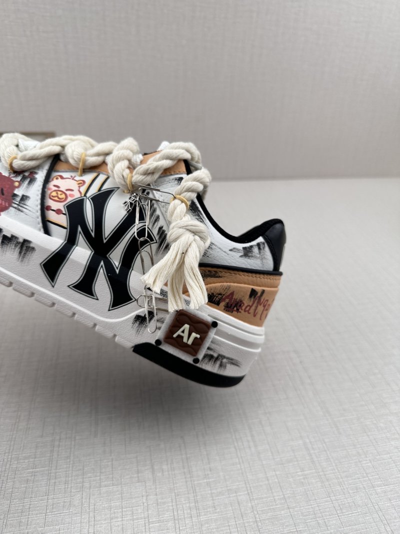 MLB NY 2011 'Red' view