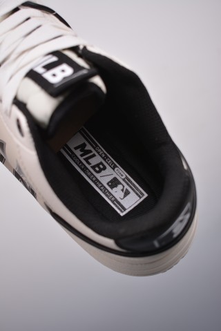 MLB NY 6cm 'Red' view 9