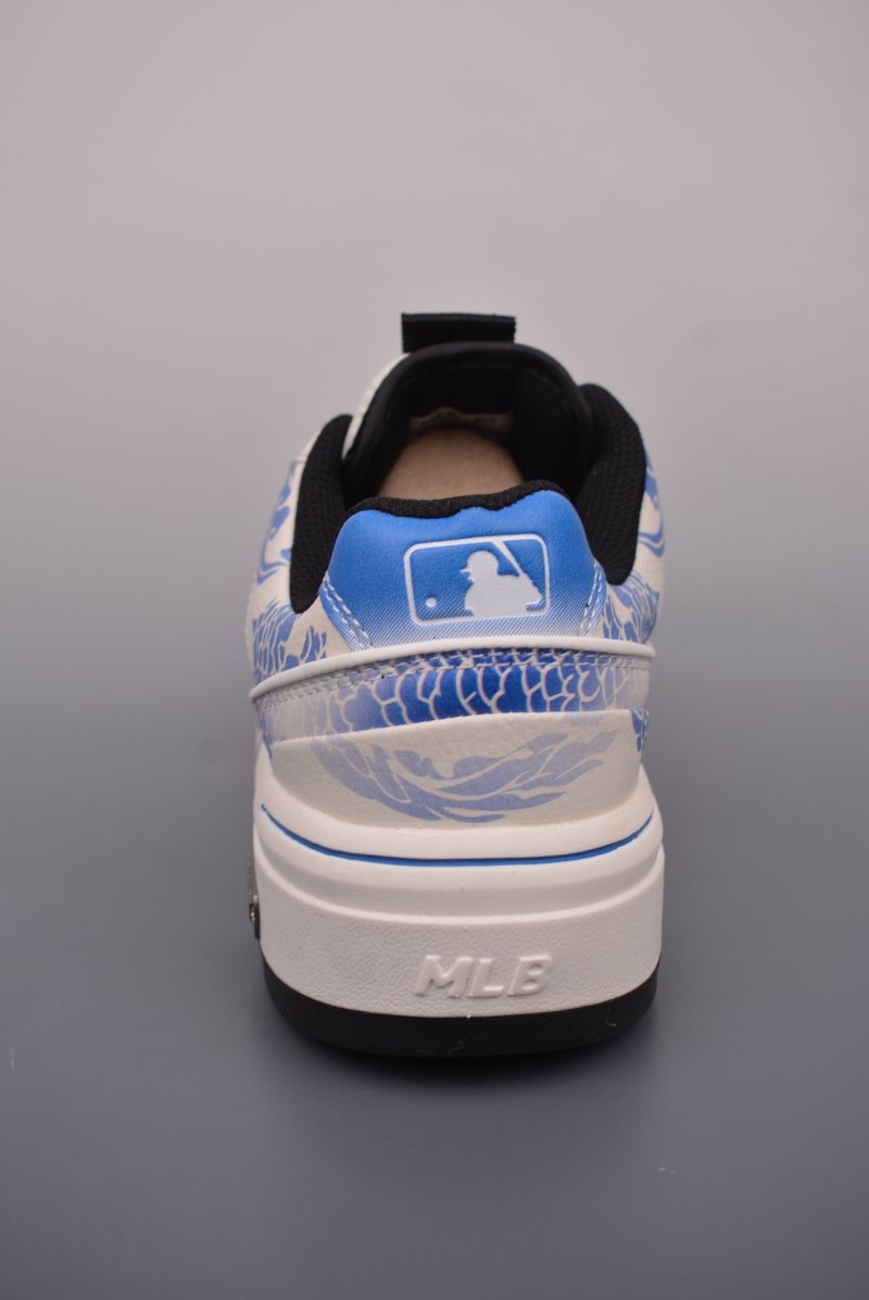 MLB NY 6cm 'Blue & White' view