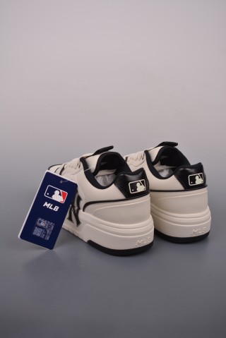 MLB NY 6cm 'Red' view 11