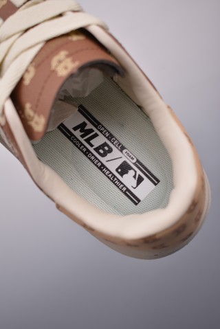 MLB NY 6cm 'Red' view 18