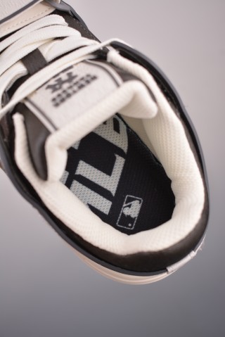 MLB NY 6cm 'Red' view 9
