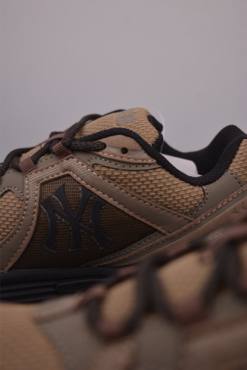 MLB Trophy Runner SD view