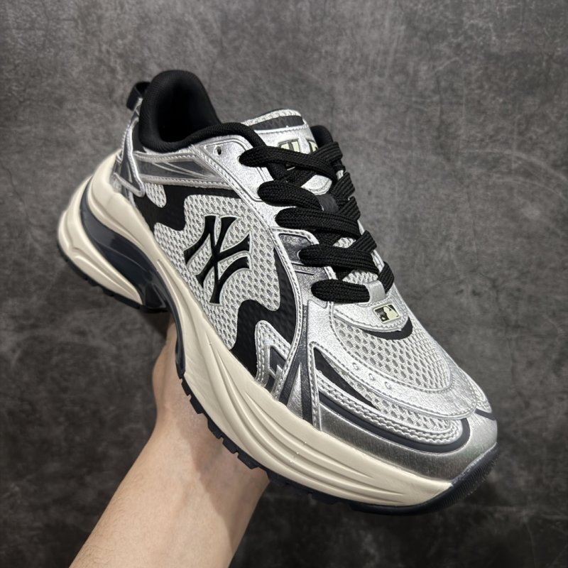NY MLB '6cm White' view