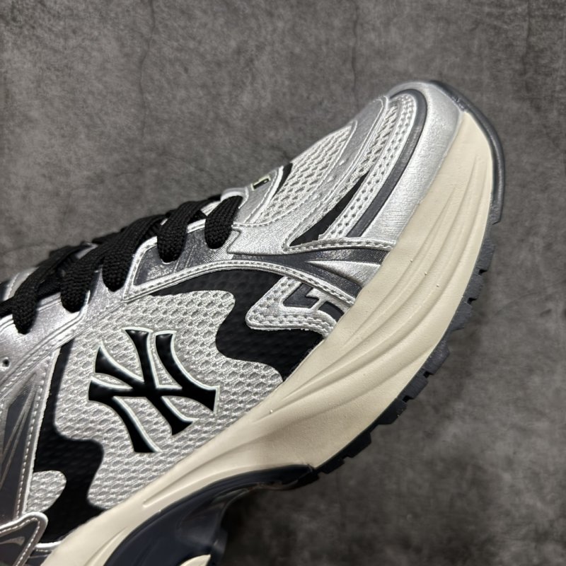 NY MLB '6cm White' view