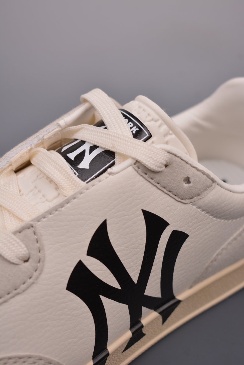 NY MLB Squeeze '6cm White / Grey' view