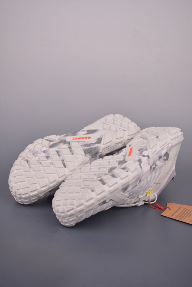 Mammut Hueco Knit II Low view