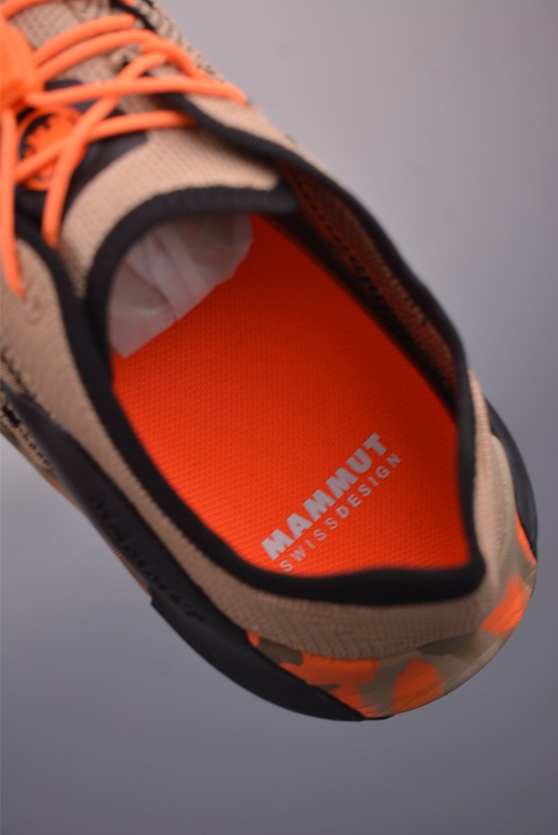 Mammut Hueco Knit II Low view