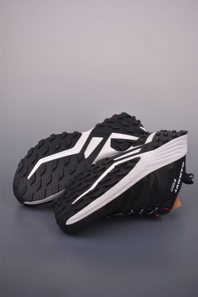 Mammut Saentis TR Low GXT view