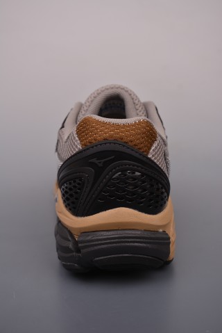 Mizuno Adventure WLTR30 NH view 4