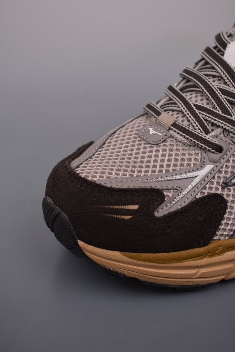 Mizuno Adventure WLTR30 NH view