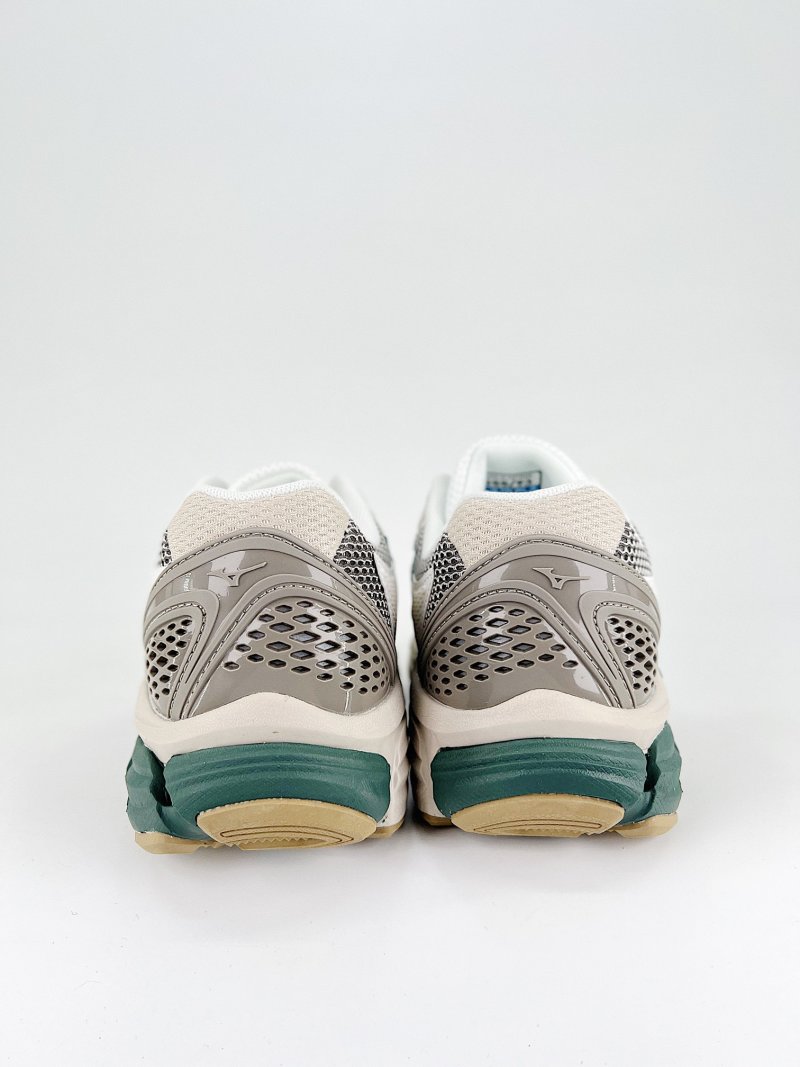 Mizuno Halo Mix view