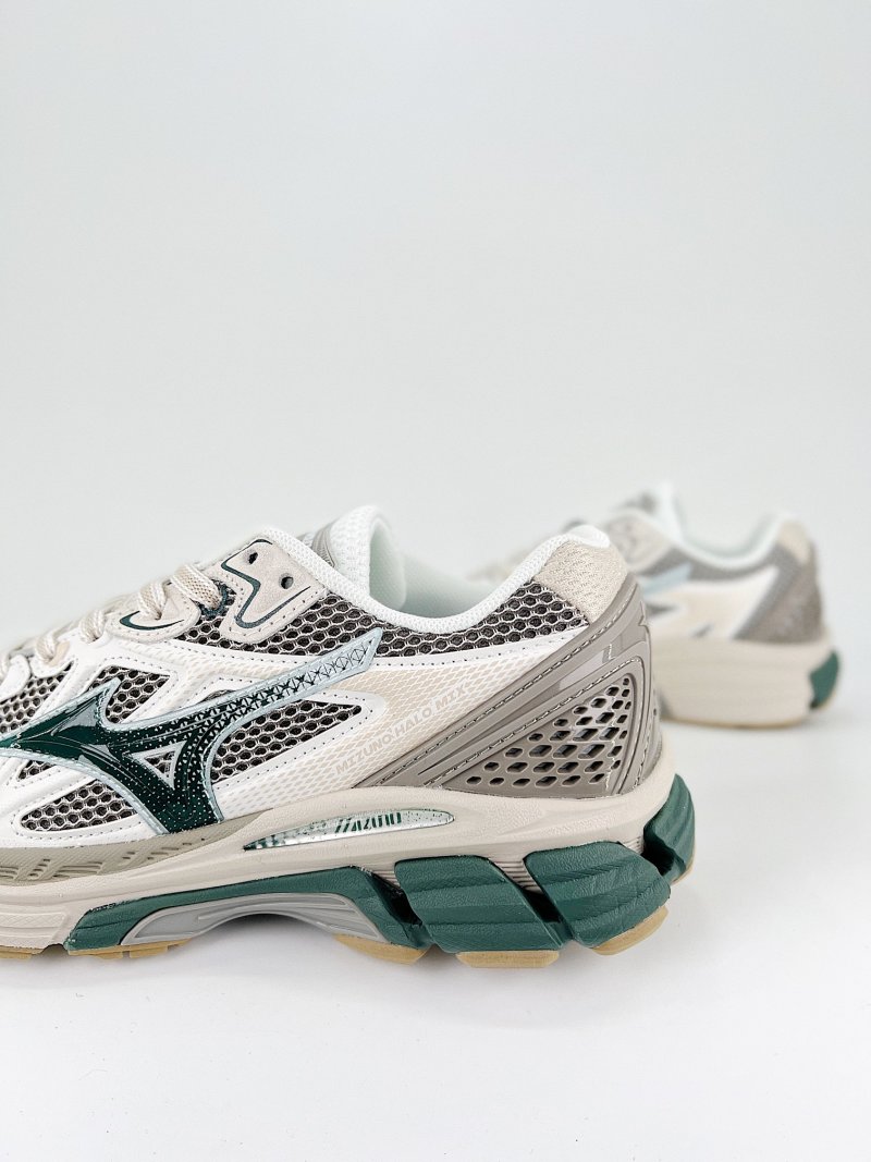 Mizuno Halo Mix view