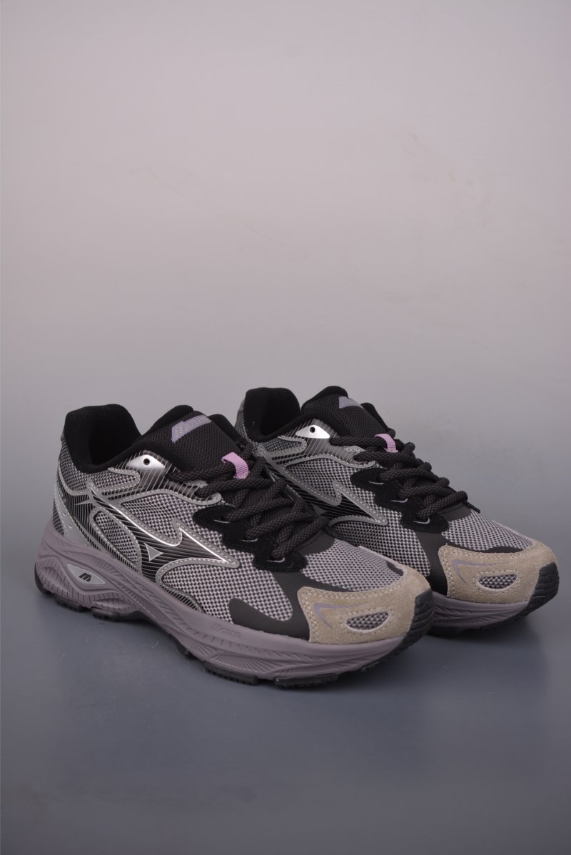 Mizuno Racer S Oarism