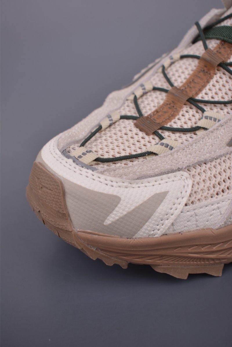 Mizuno Racer Trail SE view