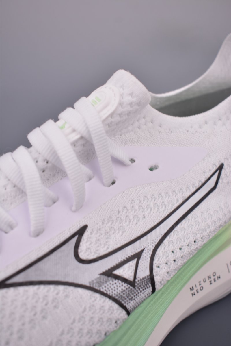 Mizuno Neo Zen view