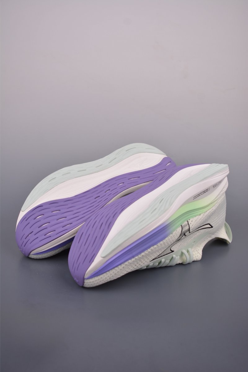 Mizuno Neo Zen view