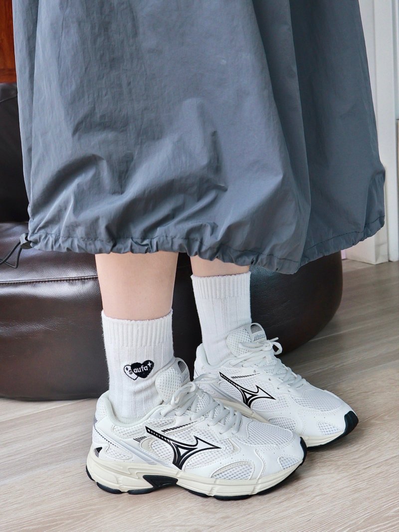Mizuno Speed 2K view