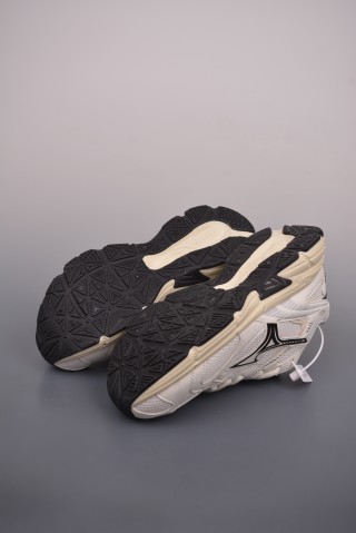 Mizuno Speed 2K view 3