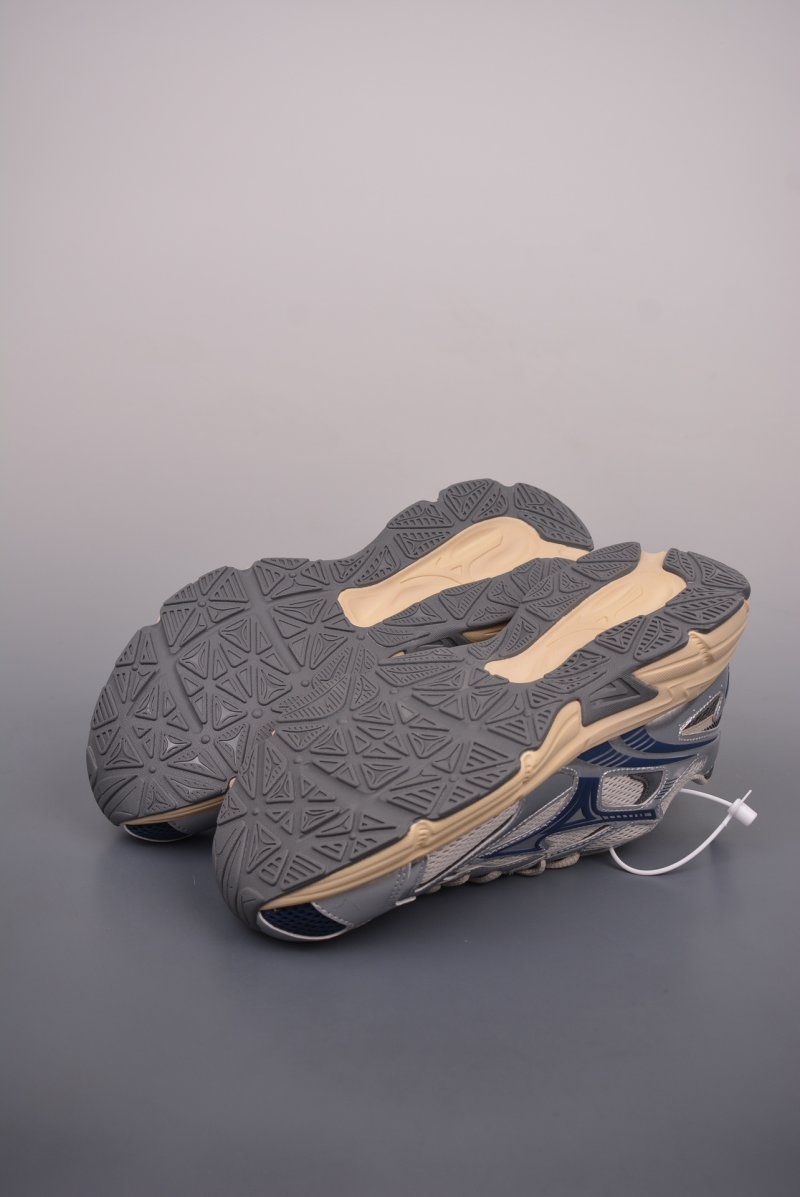 Mizuno Speed 2K view