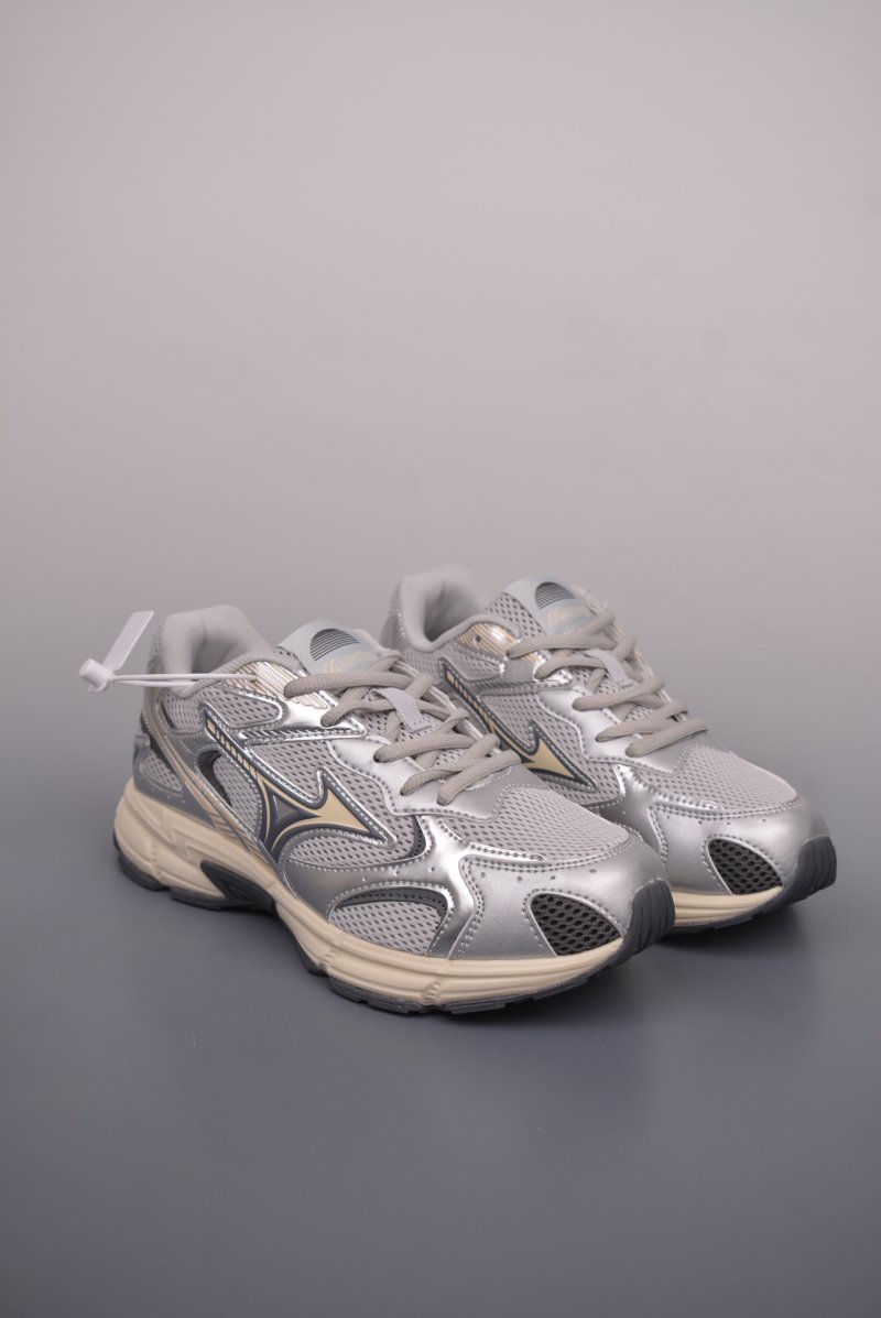 Mizuno Speed 2K