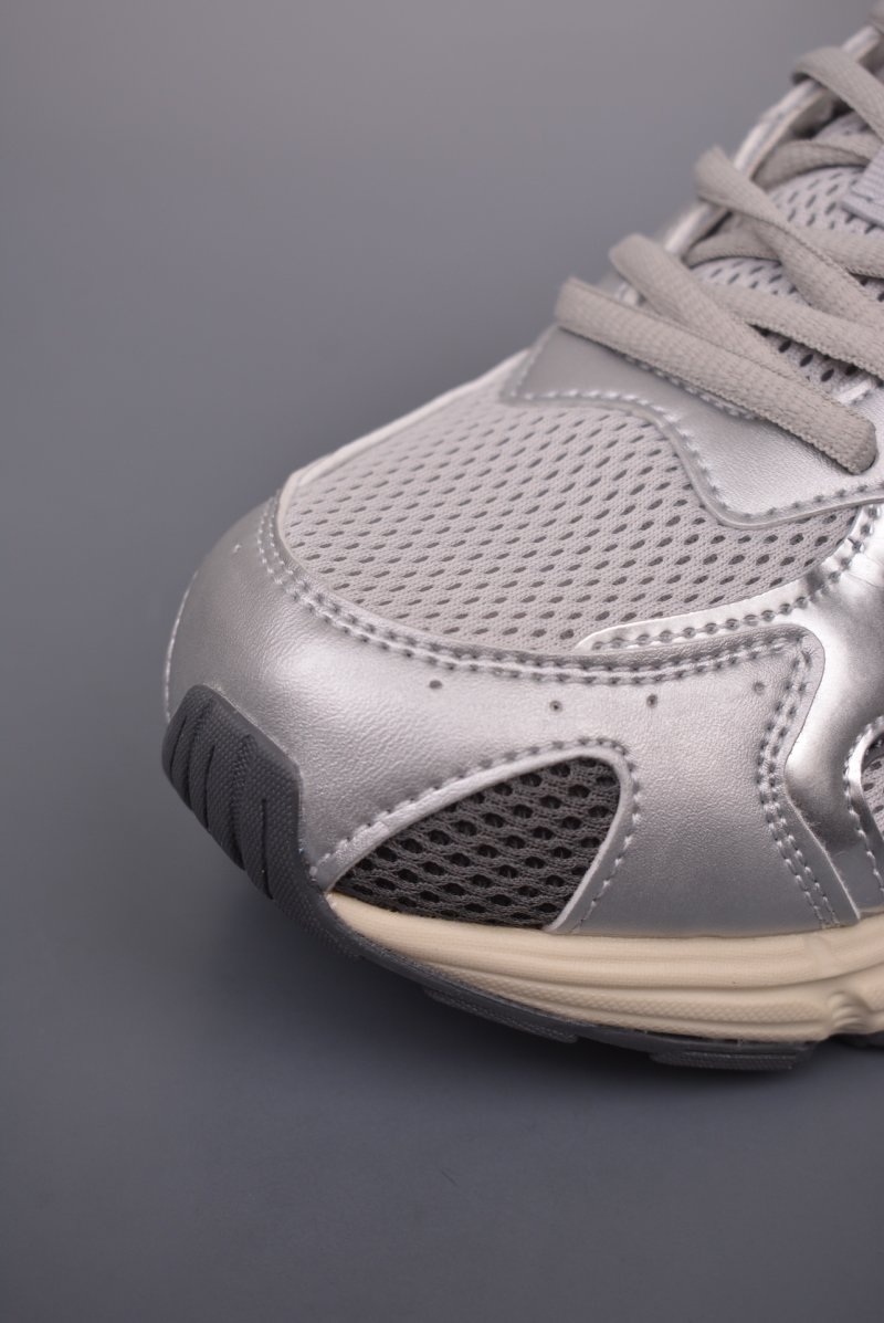 Mizuno Speed 2K view