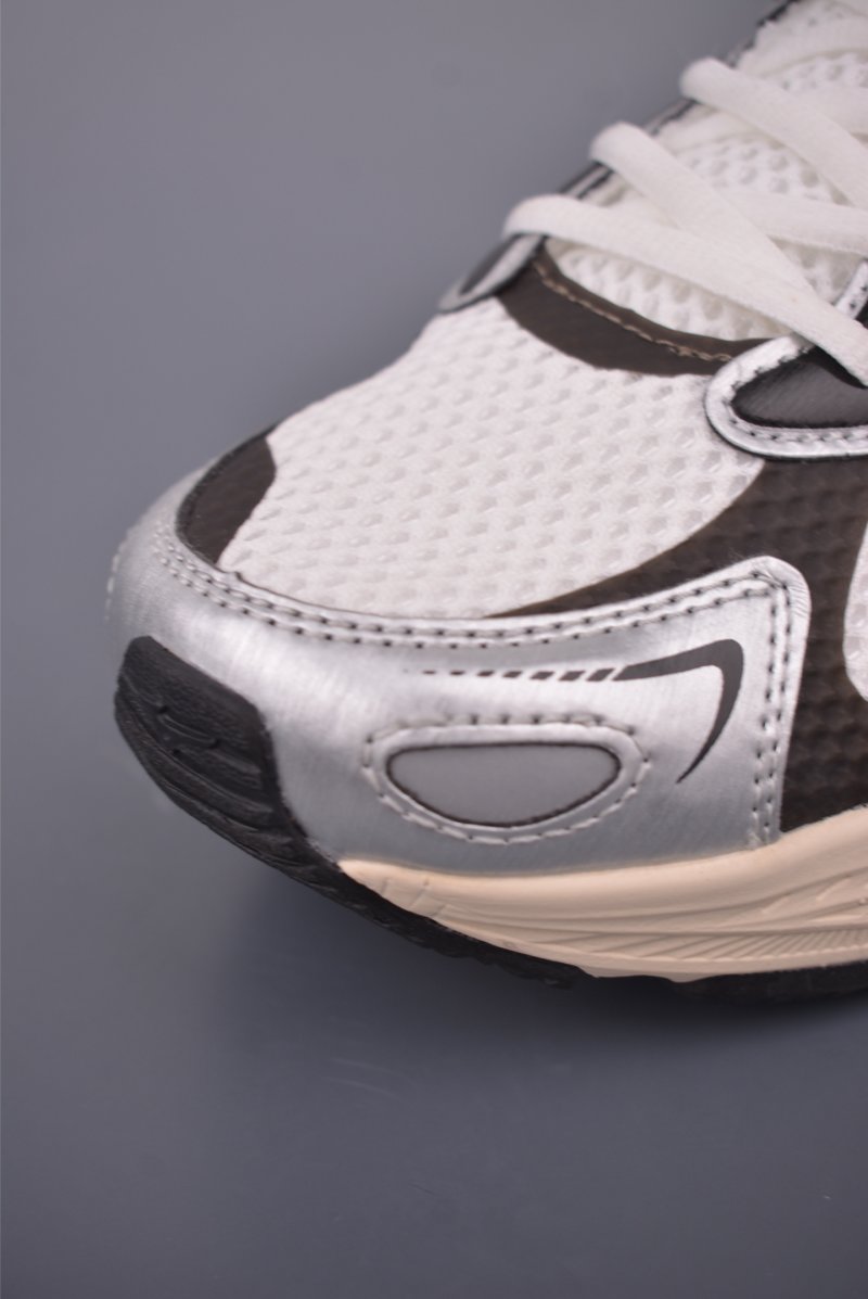 Mizuno Sportstyle Speed 2K view