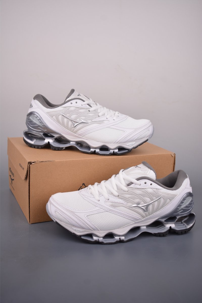 Mizuno Sportstyle Wave Rider view