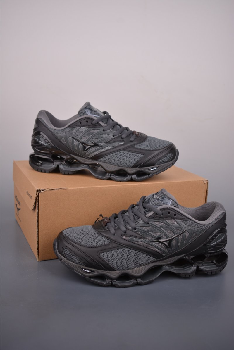 Mizuno Sportstyle Wave Rider view