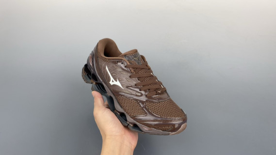 Mizuno Wave Prophecy LS view 1