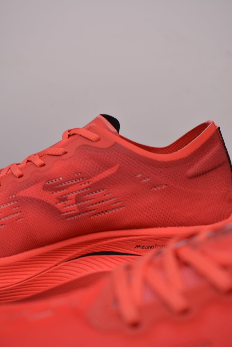 Mizuno Wave Rebellion Pro 2 view