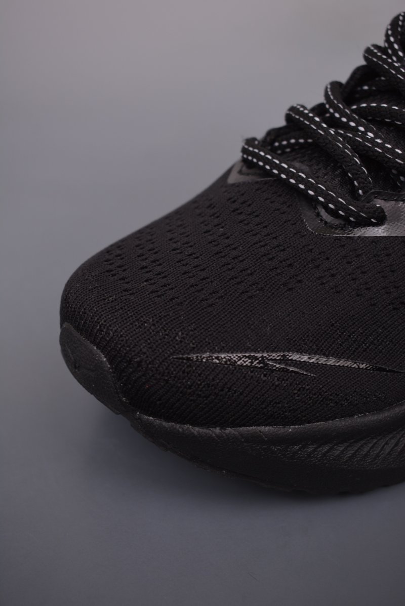 Mizuno Wave Rider Beta view