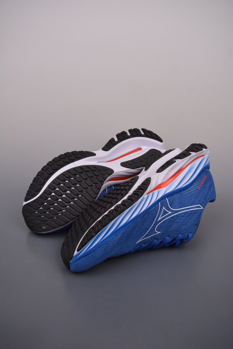 Mizuno Wave Rider 26 view