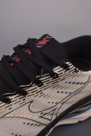 Mizuno Wave Rider 26 view 7